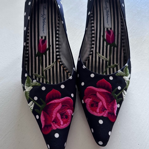 Satin polka dot shoes - Picture 4 of 4